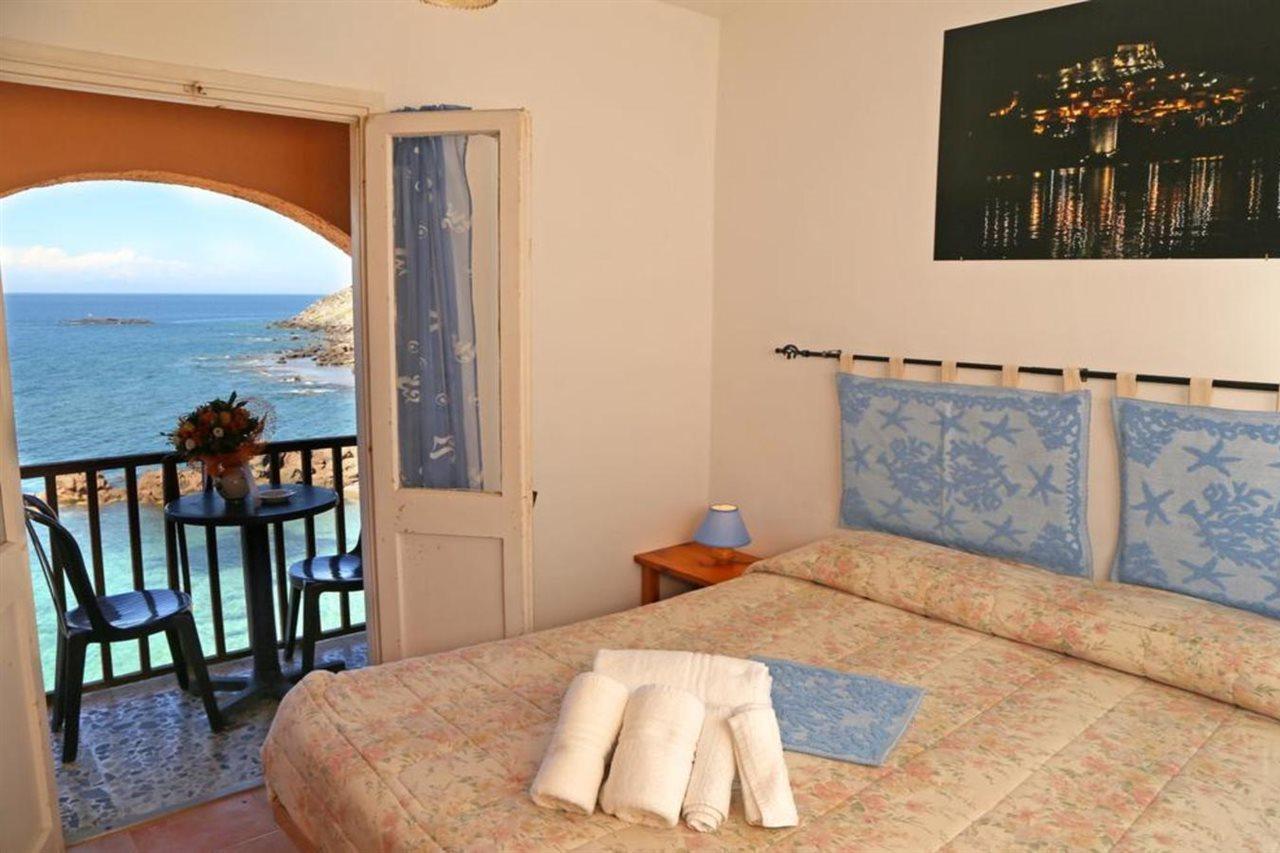 Antica Pensione Pinna Castelsardo Zewnętrze zdjęcie